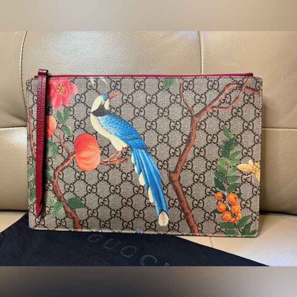 Gucci Beige/Red GG Supreme Canvas And Leather Large Tian Zip Pouch - Picture 3 of 11